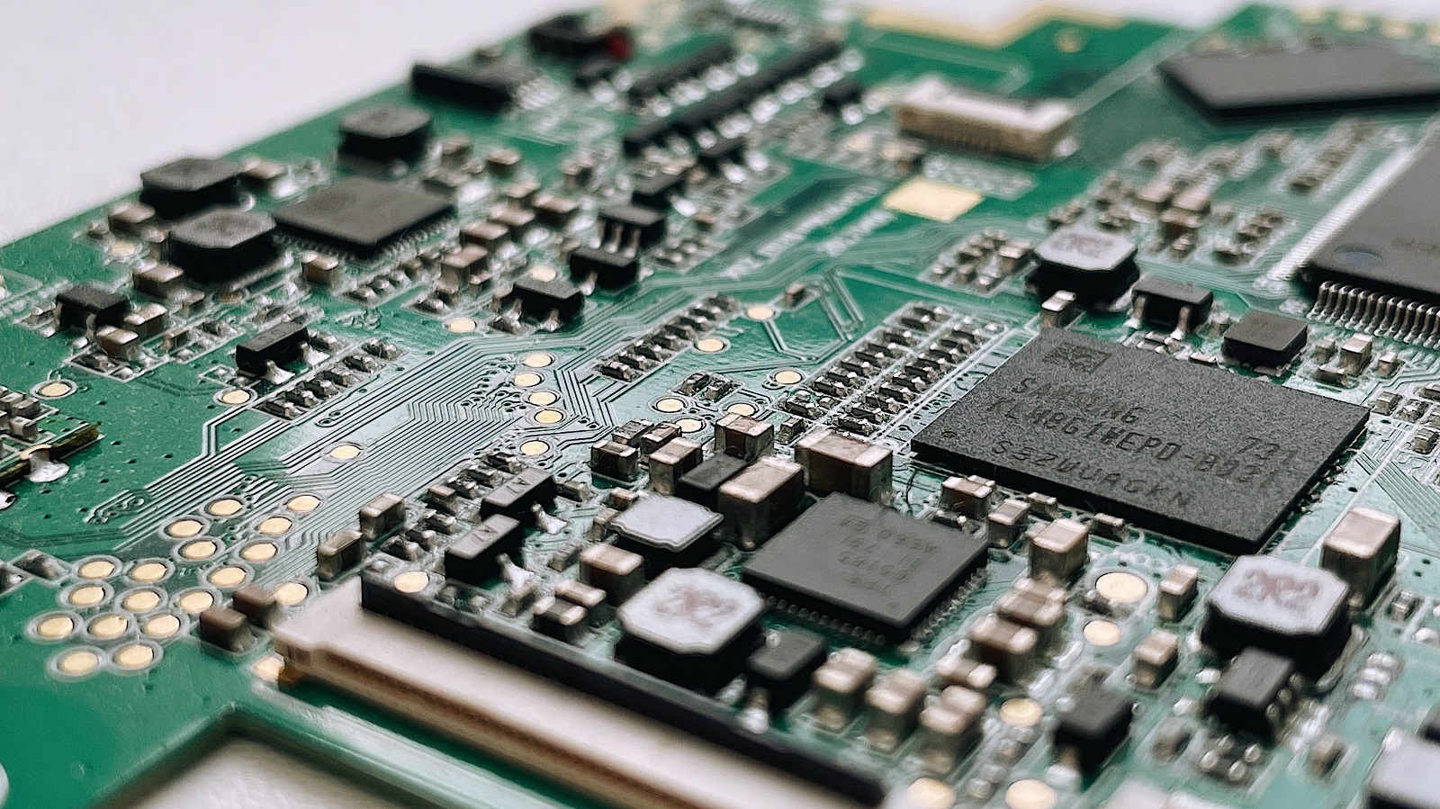 The Comprehensive Guide to Circuit Grounding-PCBX