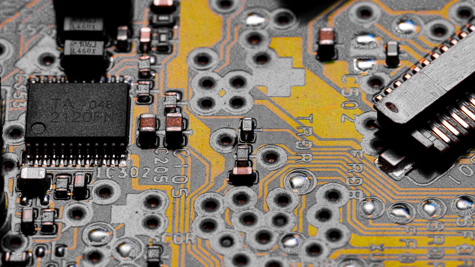 How to Increase Efficiency in PCB Assembly-PCBX