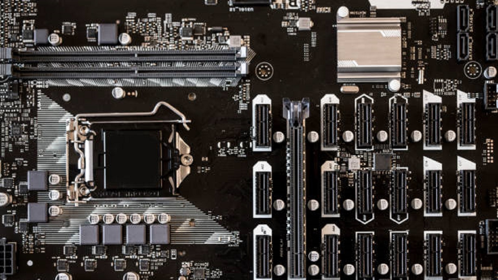 The Role of PCBs in GPUs-PCBX