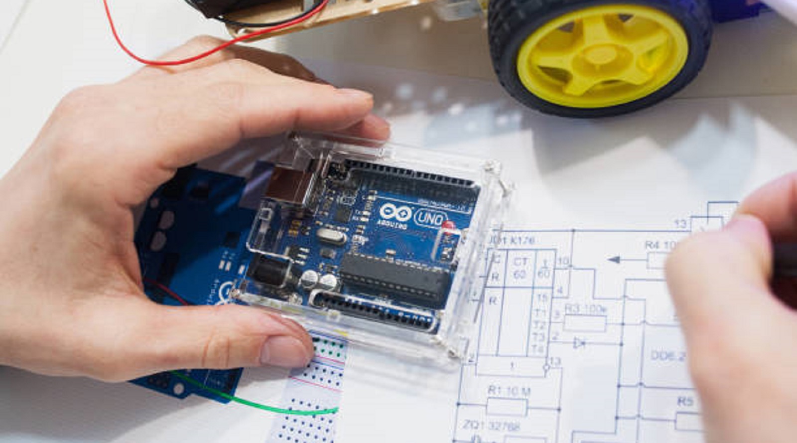 How to Program Arduino FPGA-PCBX