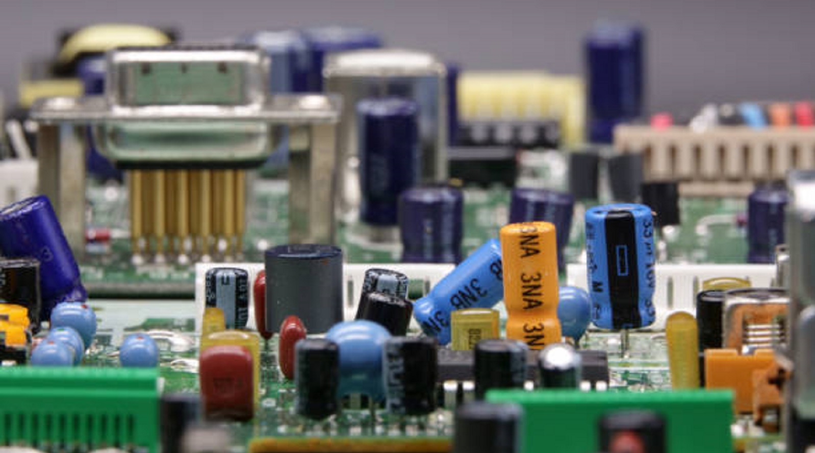 Capacitor Polarity in PCB Design-PCBX