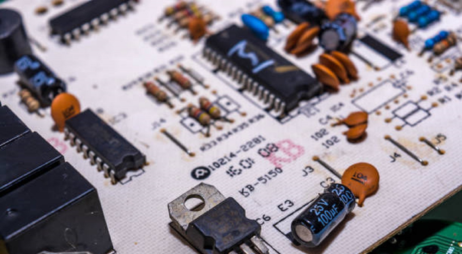 Dielectric Constant in PCBs-PCBX