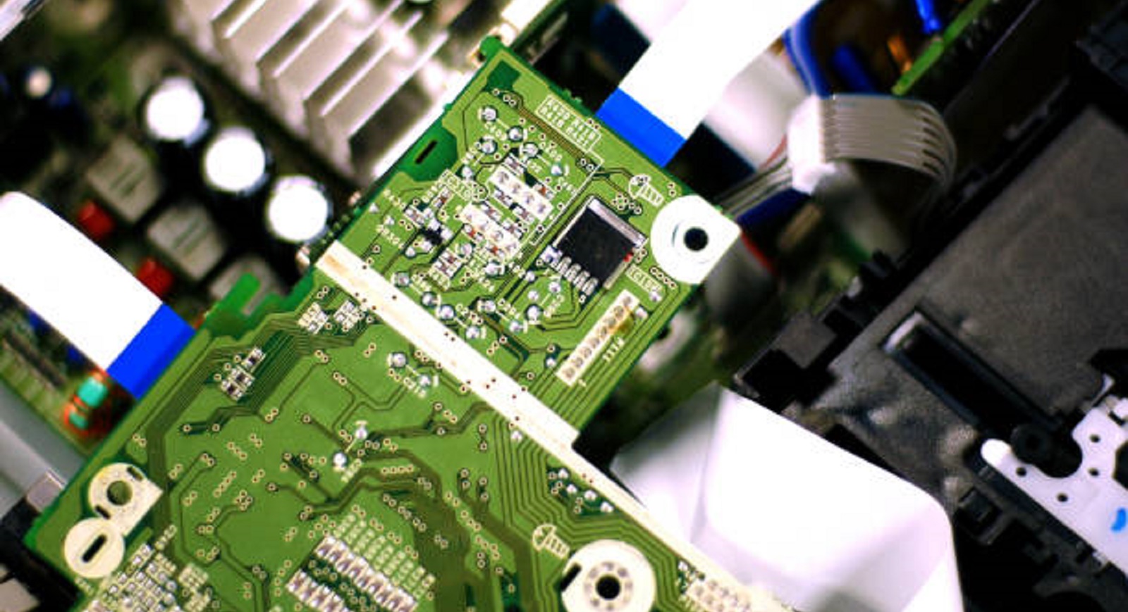 How to Choose Standard Via Drill Sizes-PCBX