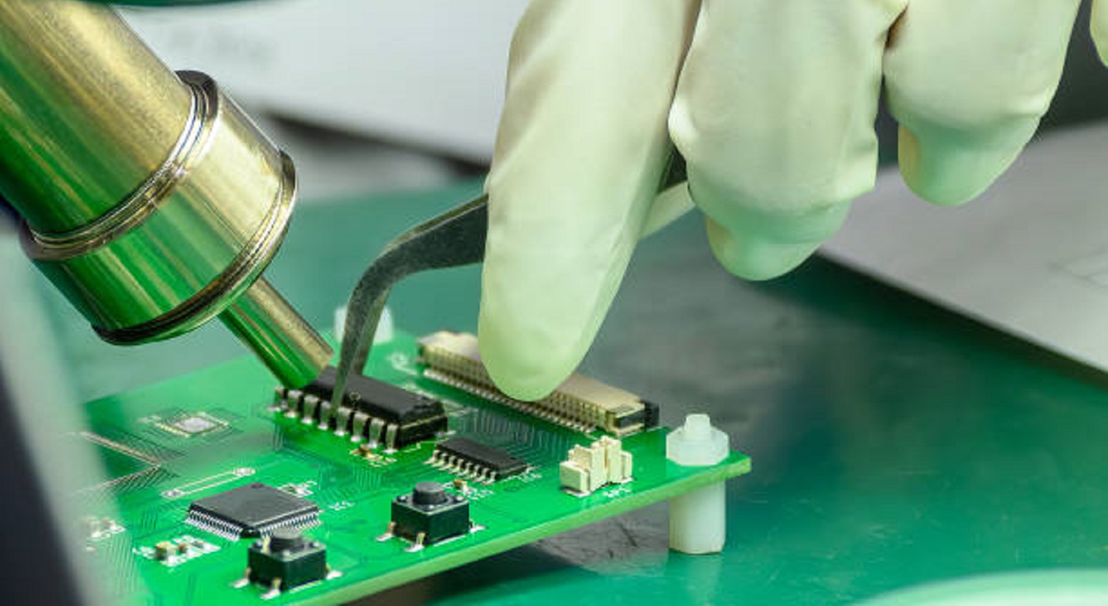 How to Do ESD Protection During SMT Assembly Process-PCBX