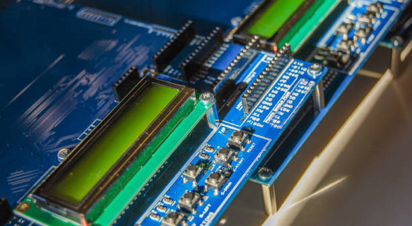 What is an LCD?-PCBX