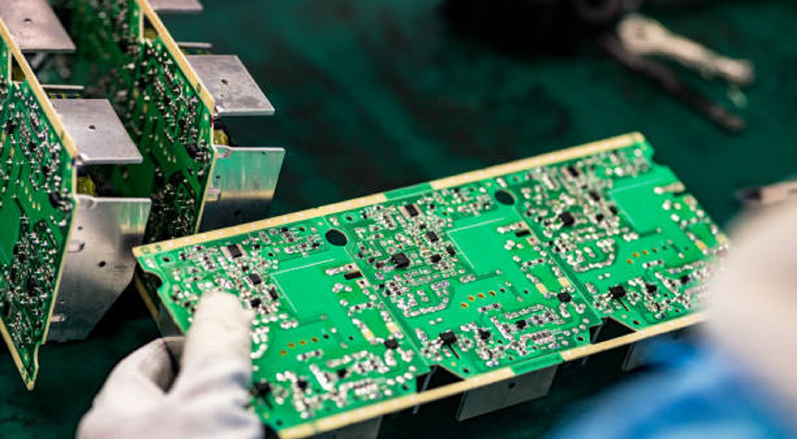 Key Considerations for Efficient PCB Panelization-PCBX