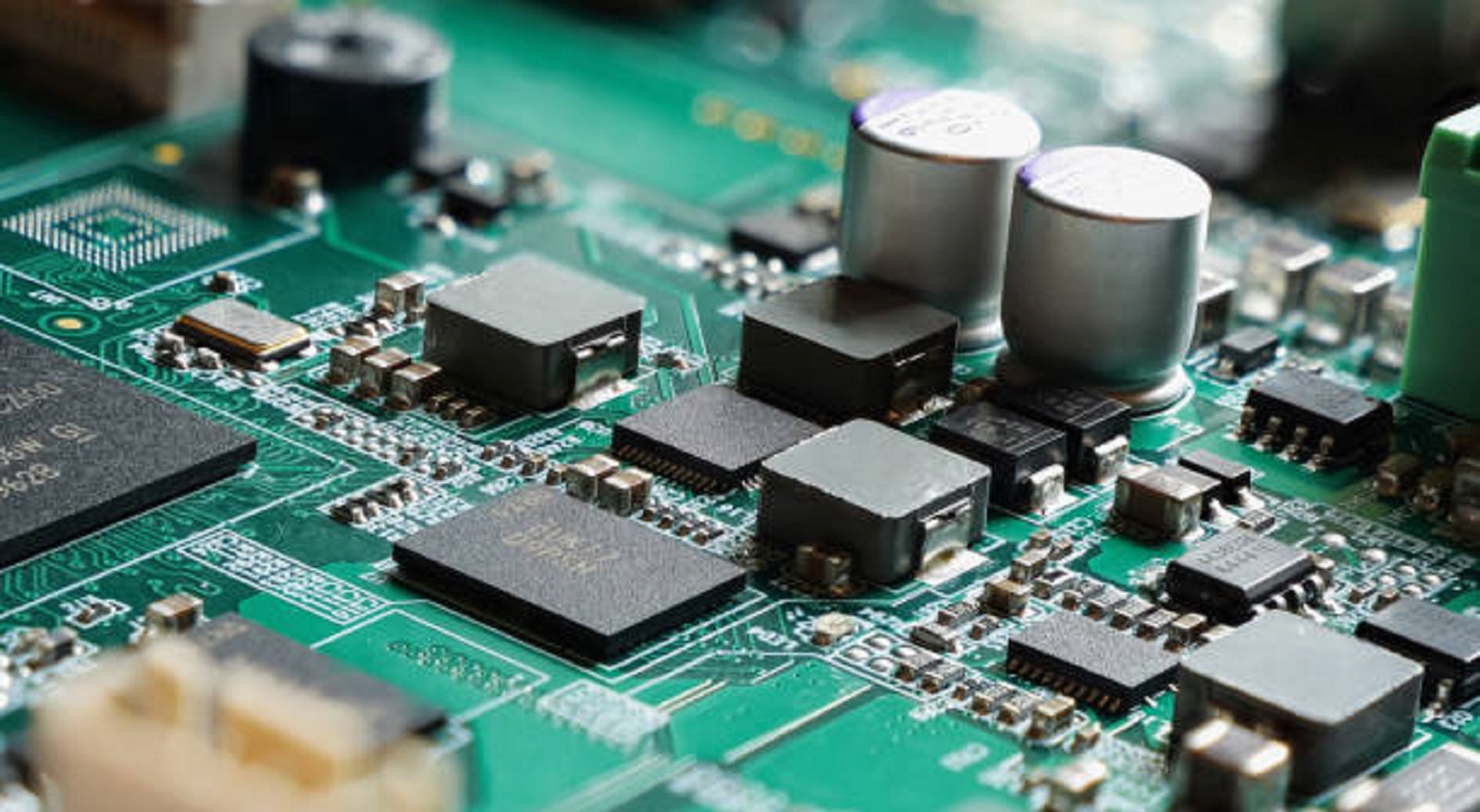 What is a 4-Layer PCB-PCBX