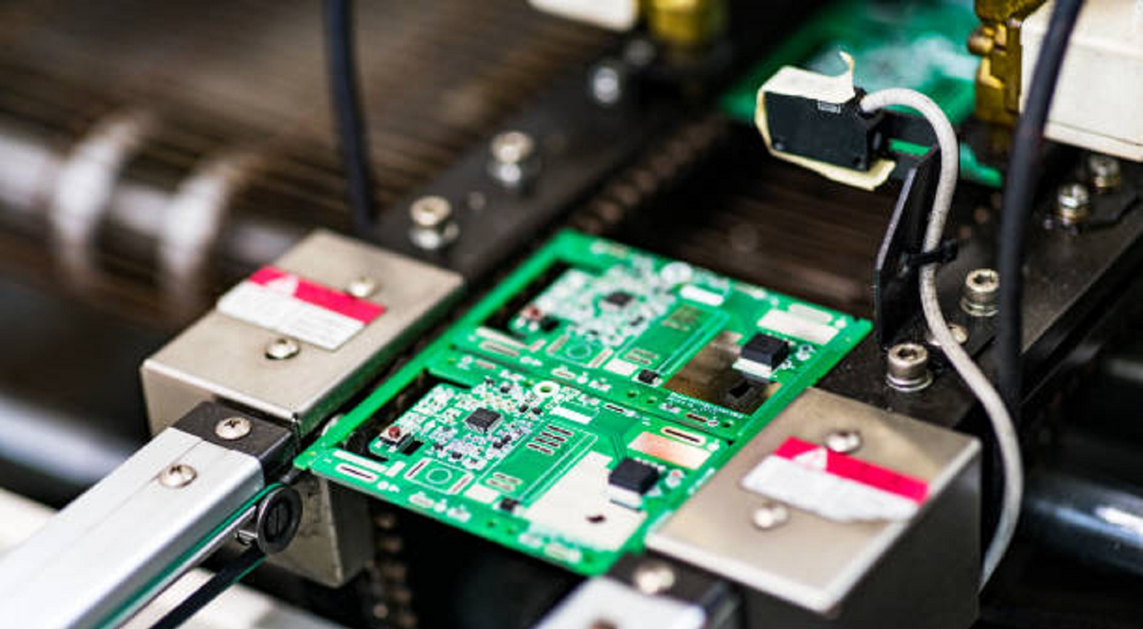 Understanding Blind Holes and Challenges-PCBX