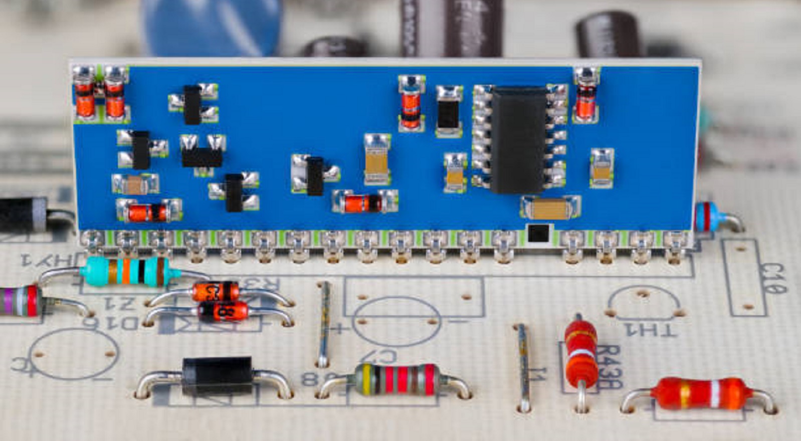 Stripboard vs. Perfboard vs. Breadboard-PCBX
