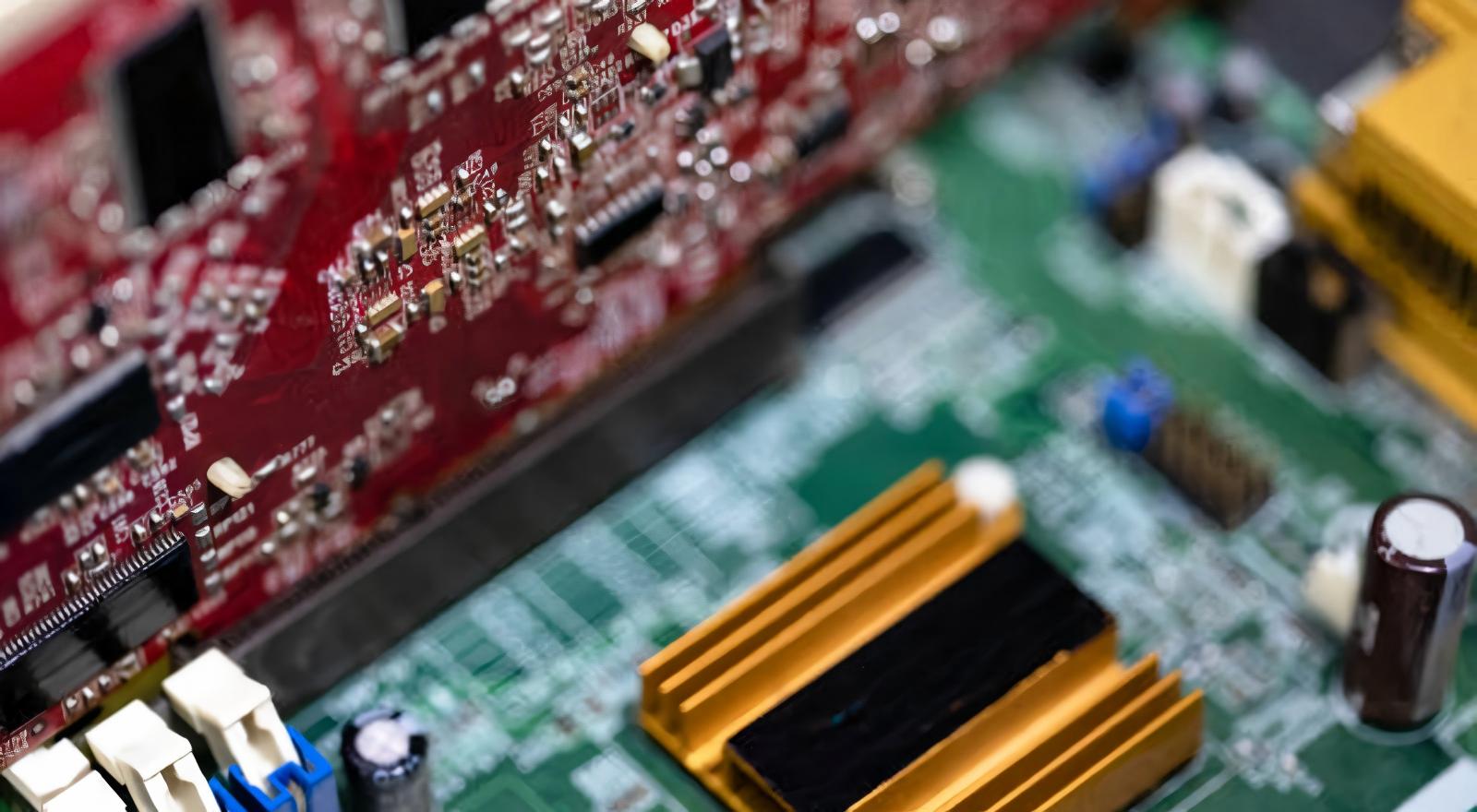 Standard PCB vs. Advanced PCB-PCBX