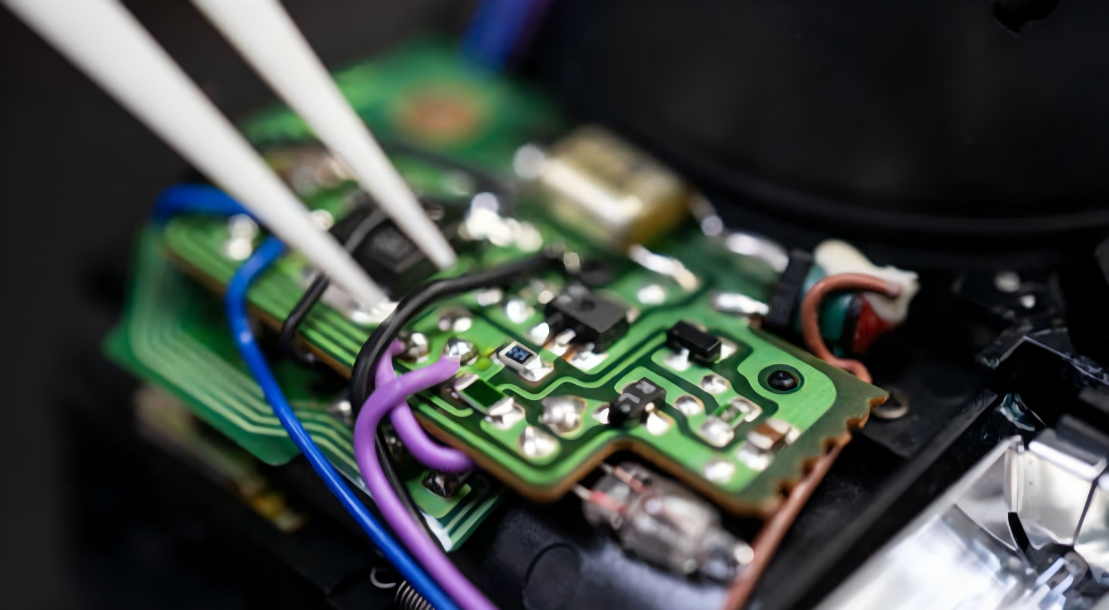 Potting and Encapsulation Operation-PCBX