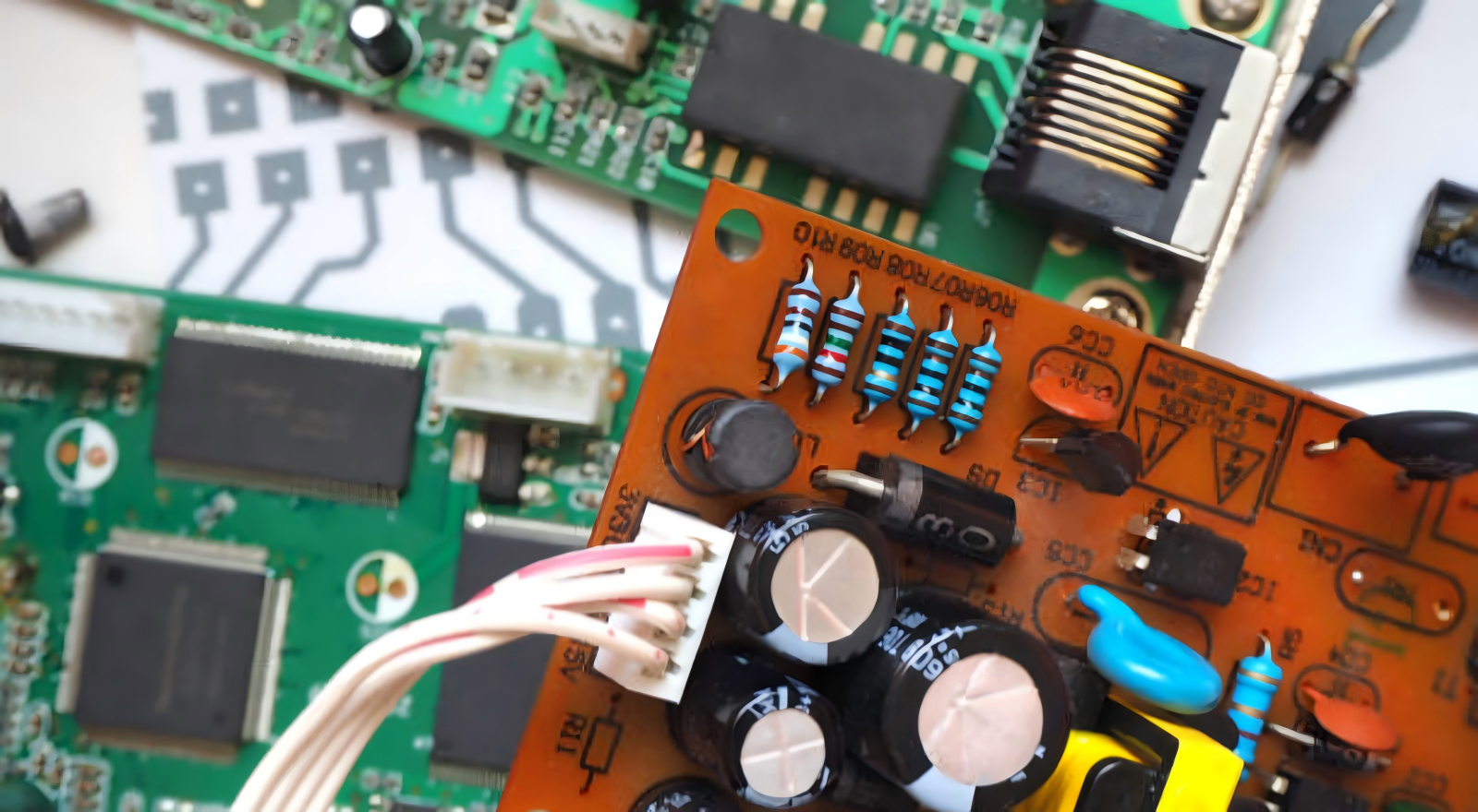 Clearance and Creepage-PCBX